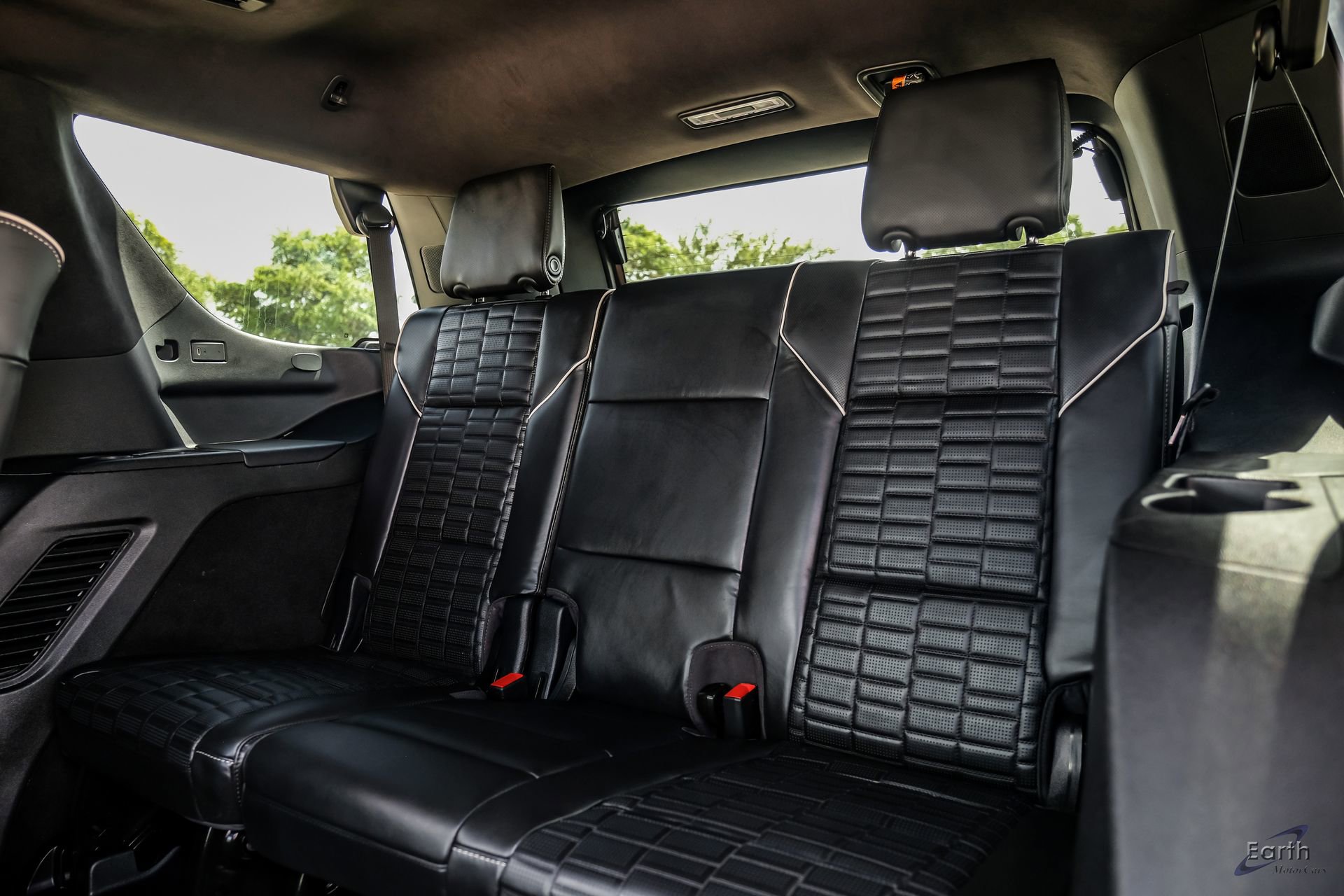 Used 2025 Cadillac Escalade V AWD/4WD image 86