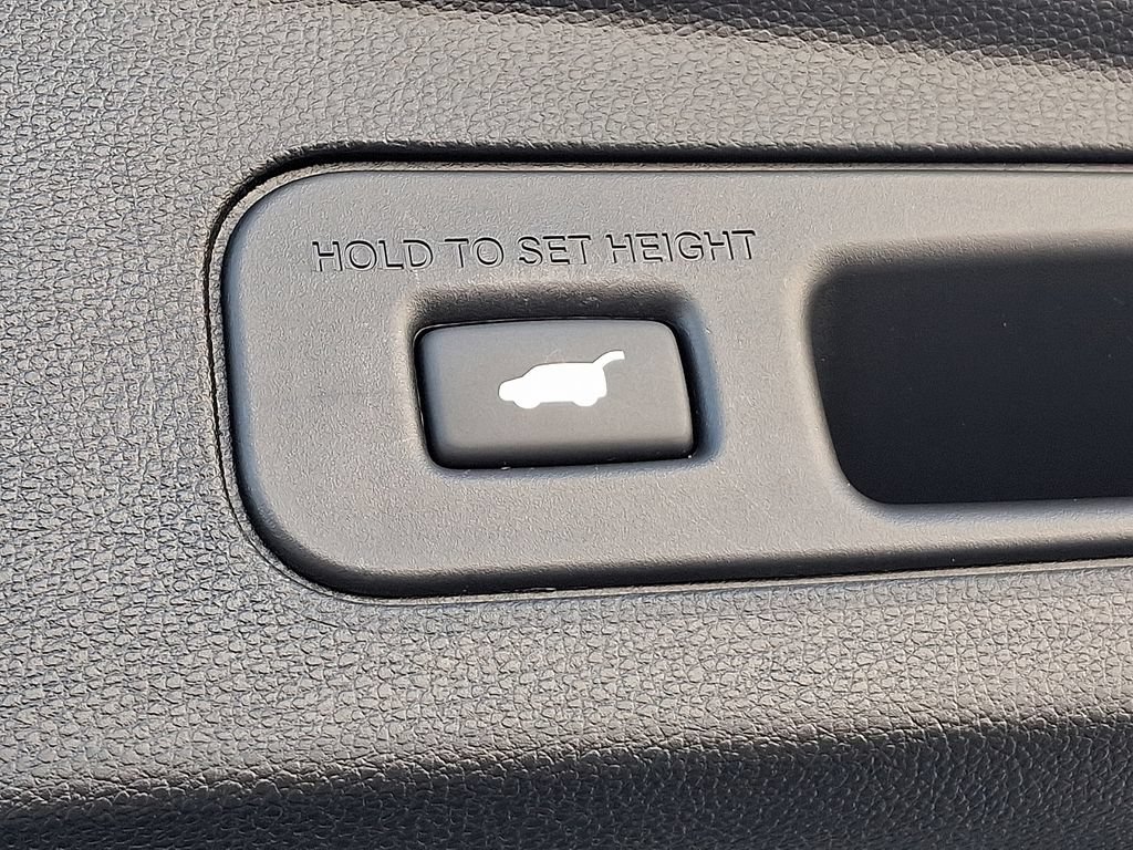 Certified 2024 Acura MDX SH-AWD w/ Technology Package image 32
