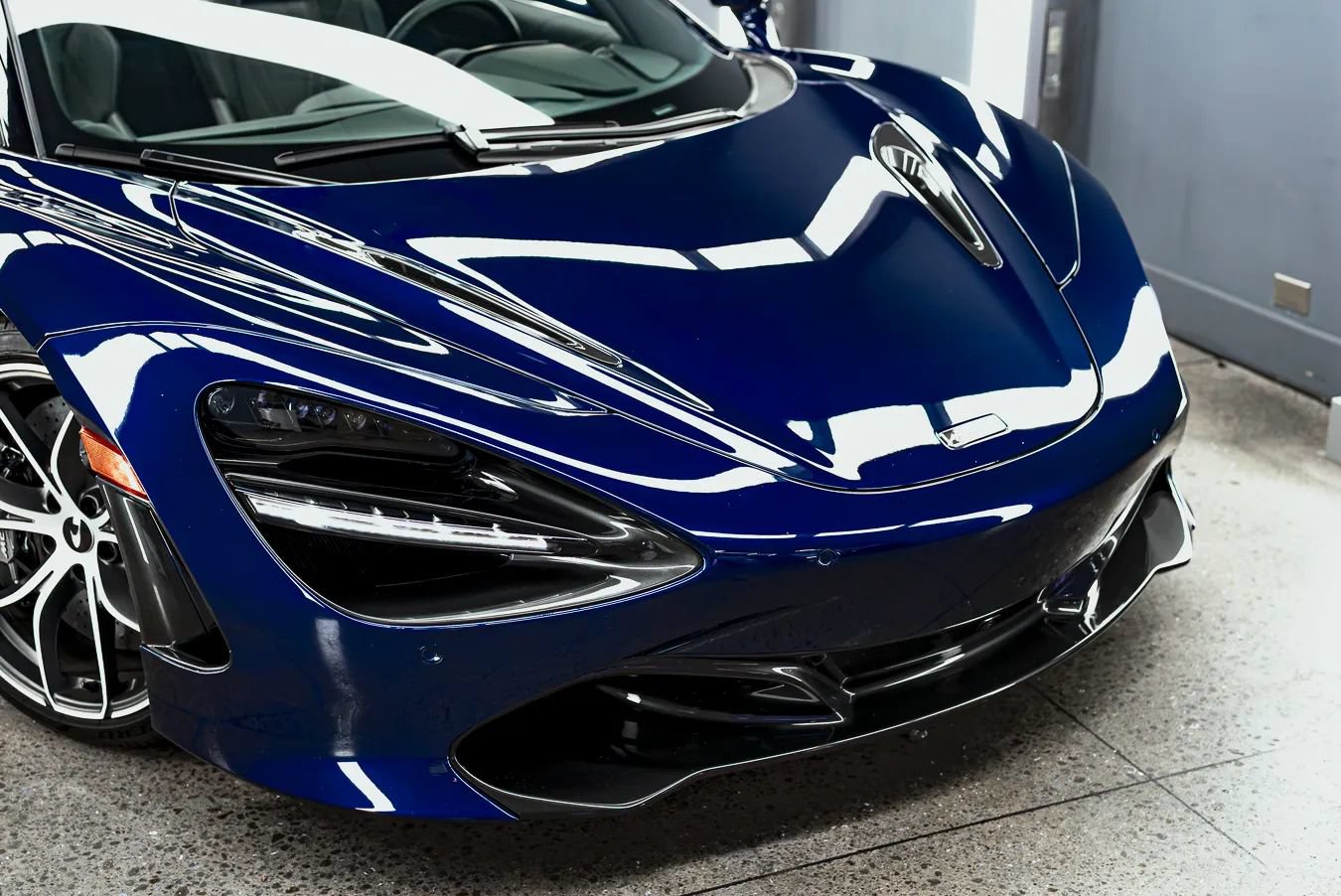 Used 2020 McLaren 720S Spider RWD image 49