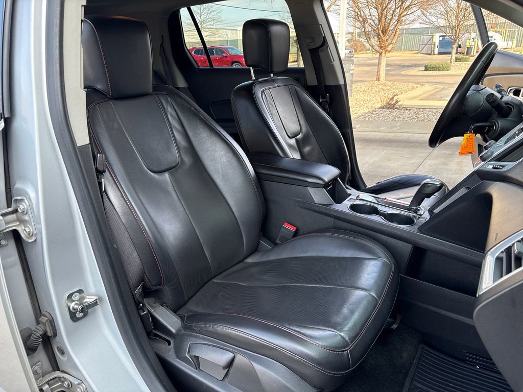 Used 2015 GMC Terrain SLT w/ Chrome Appearance Package image 39