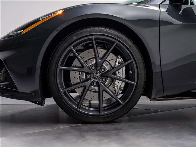 New 2025 Lotus Emira image 10