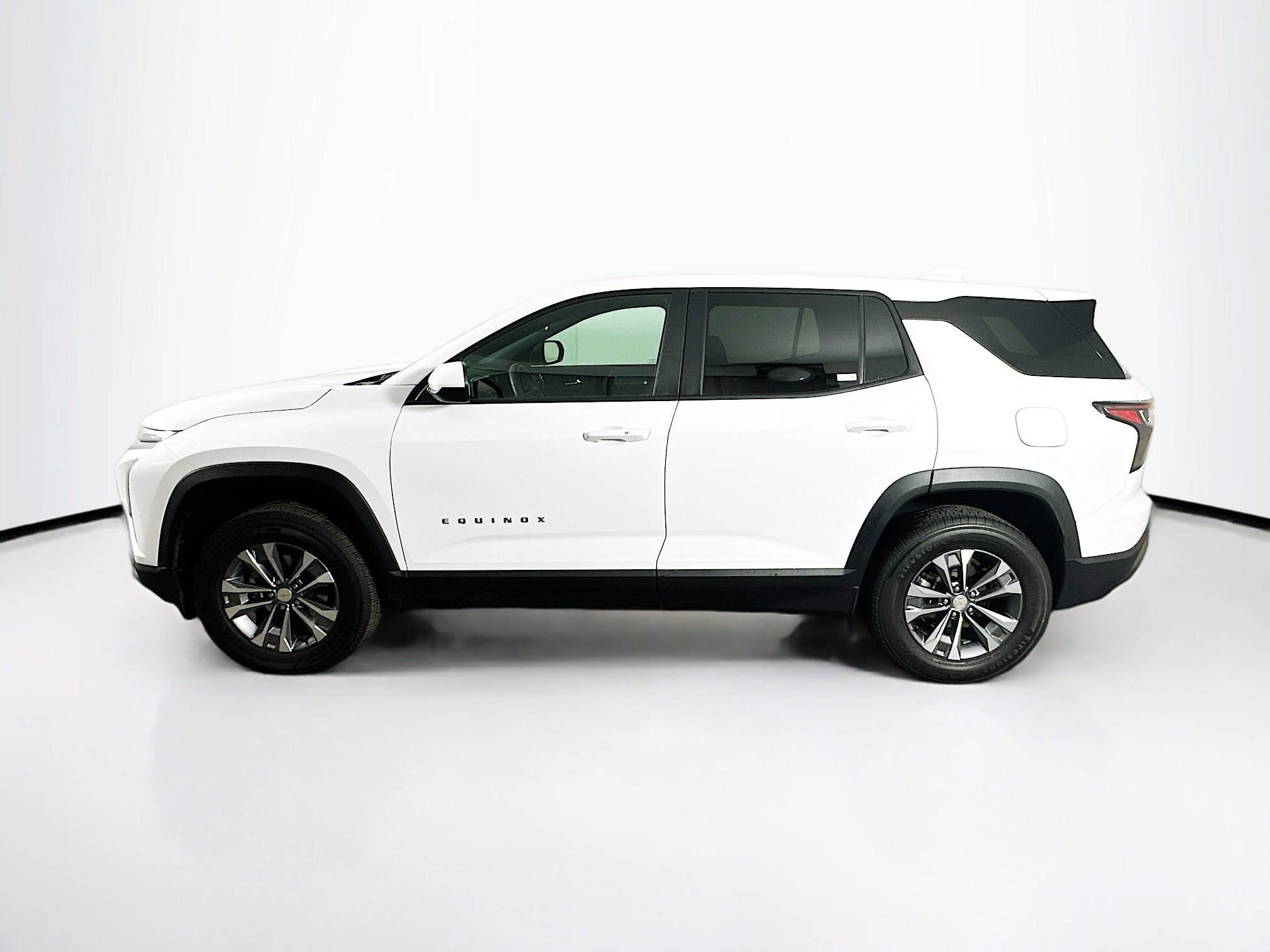 Used 2025 Chevrolet Equinox LT image 4