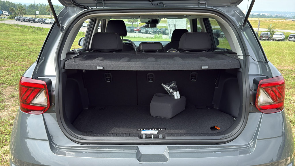 New 2026 Hyundai Venue SEL FWD image 10