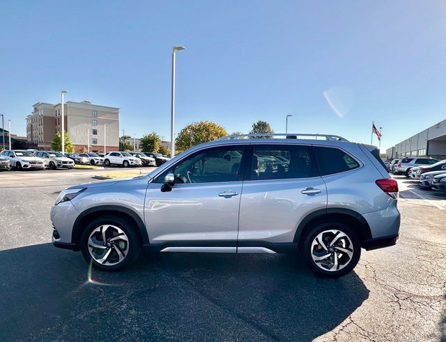 Used 2023 Subaru Forester Touring w/ Popular Package #3 AWD/4WD image 7
