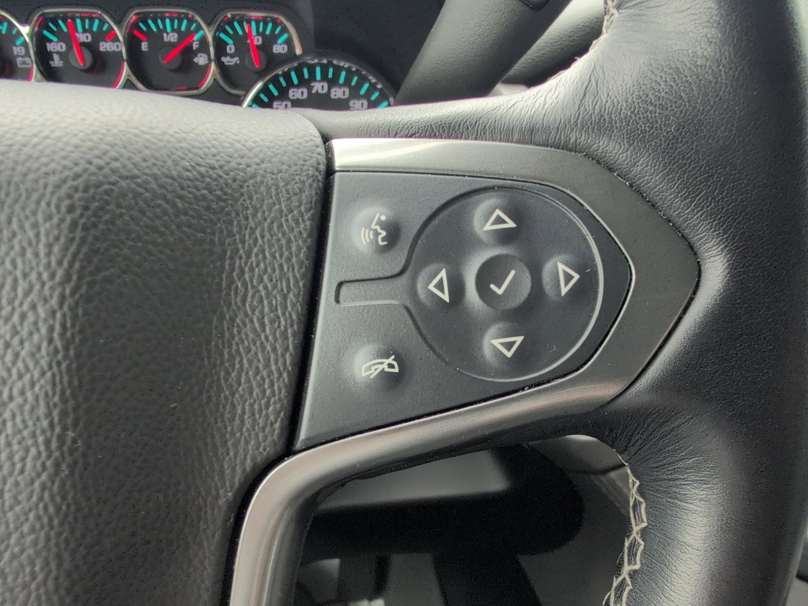 Used 2020 Chevrolet Tahoe LT RWD image 27