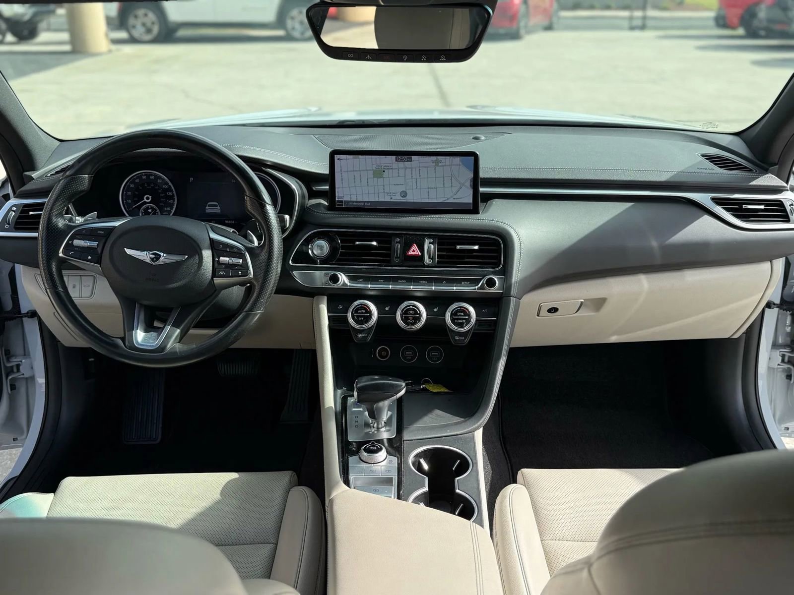 Used 2022 Genesis G70 2.0T image 23