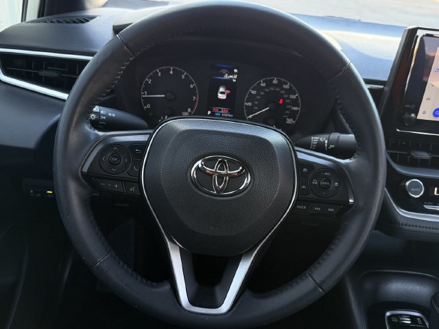 Used 2023 Toyota Corolla SE w/ SE Premium Package FWD image 14