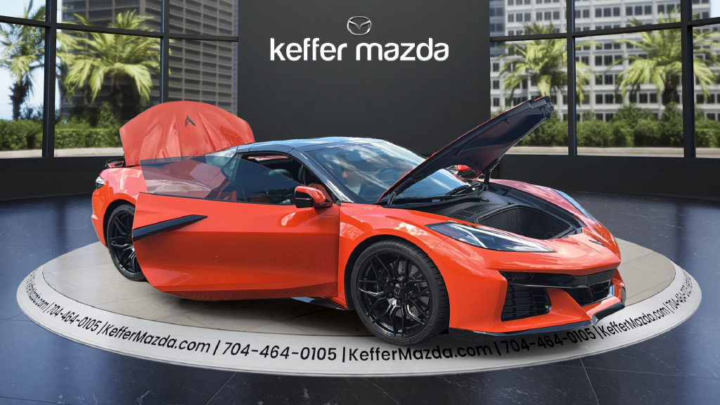 Used 2026 Chevrolet Corvette Z06 RWD image 10