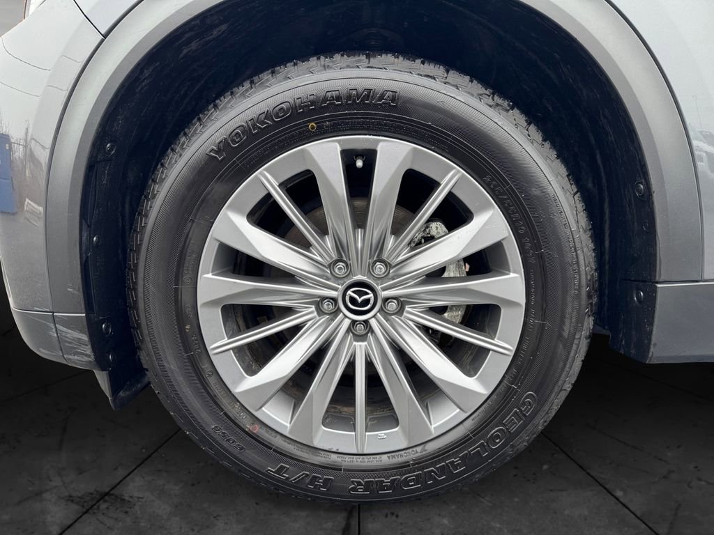 Used 2024 MAZDA CX-90 3.3 Turbo w/ Preferred Plus image 14