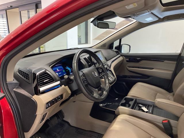 Used 2023 Honda Odyssey Touring image 19