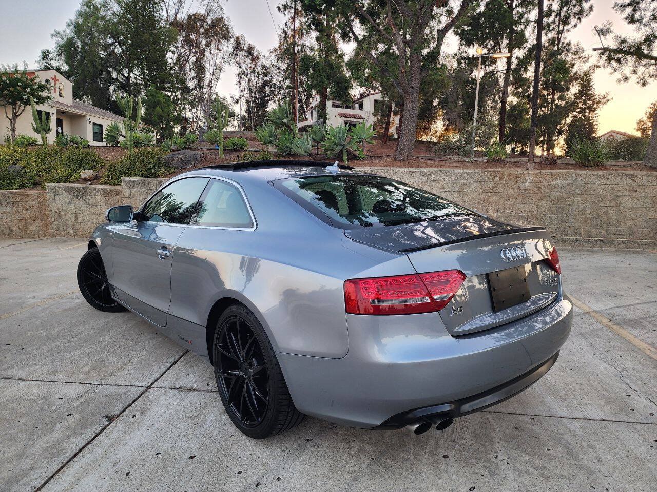 Used 2010 Audi A5 2.0T Prestige AWD/4WD image 10