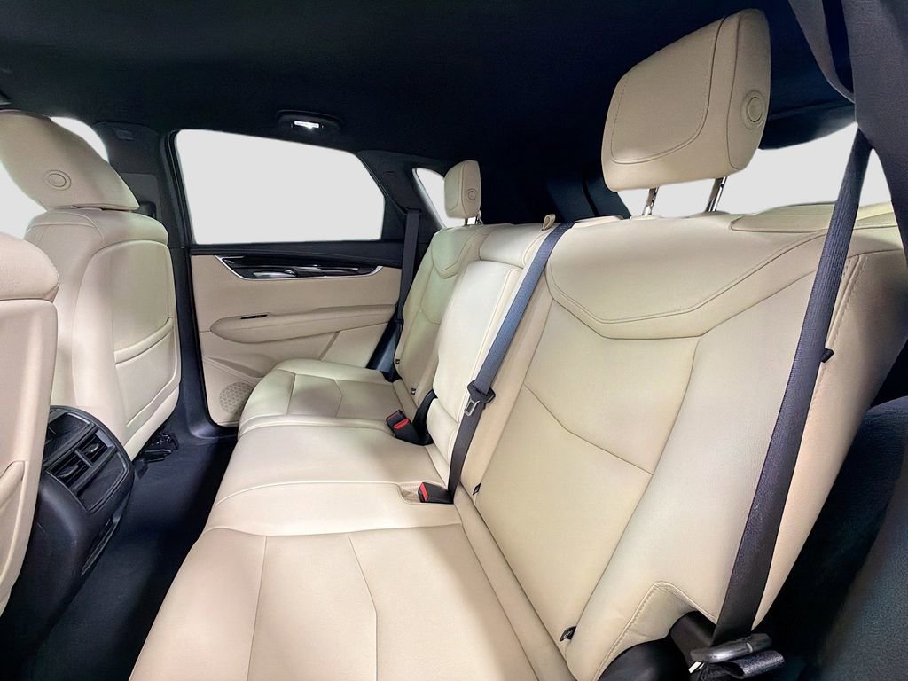 Used 2018 Cadillac XT5 FWD image 22
