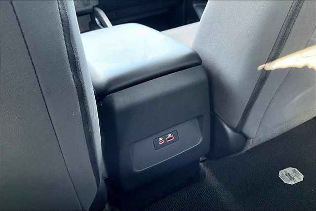 Used 2025 Nissan Frontier SV AWD/4WD image 11