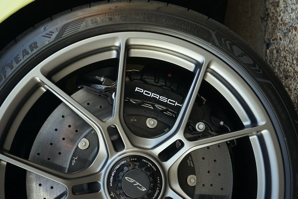 Used 2026 Porsche 911 GT3 RWD image 34