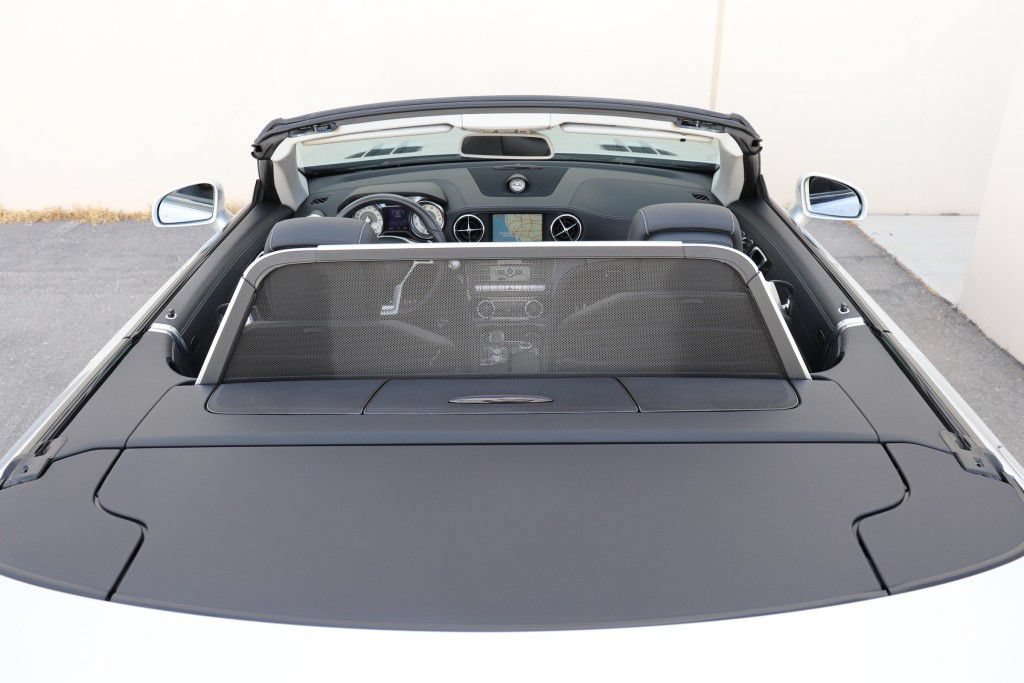 Used 2014 Mercedes-Benz SL 550 w/ Driver Assistance Package image 18