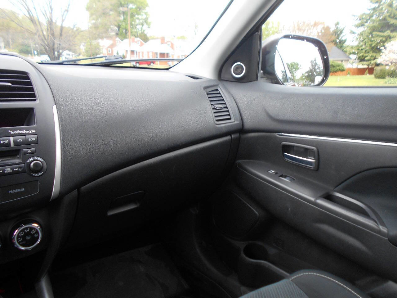 Used 2013 Mitsubishi Outlander Sport SE AWD/4WD image 13