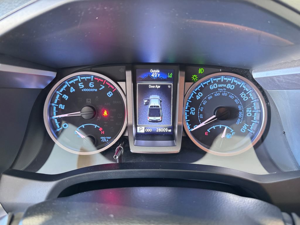 Used 2023 Toyota Tacoma SR5 AWD/4WD image 15