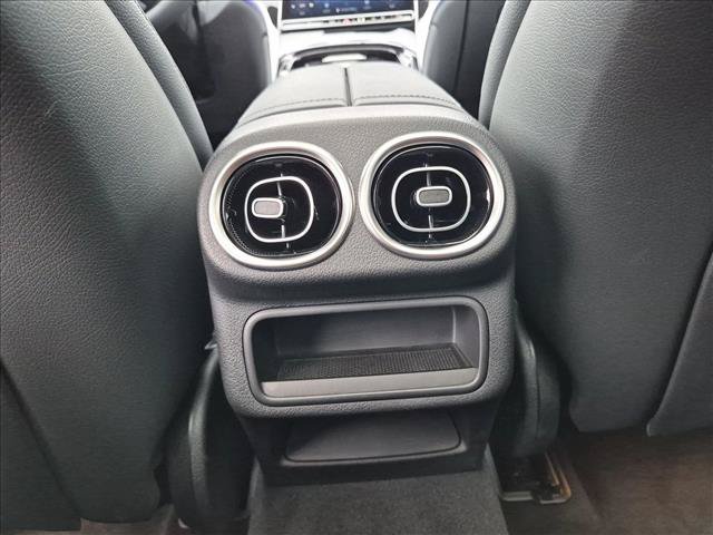 Certified 2026 Mercedes-Benz GLC 300 image 17