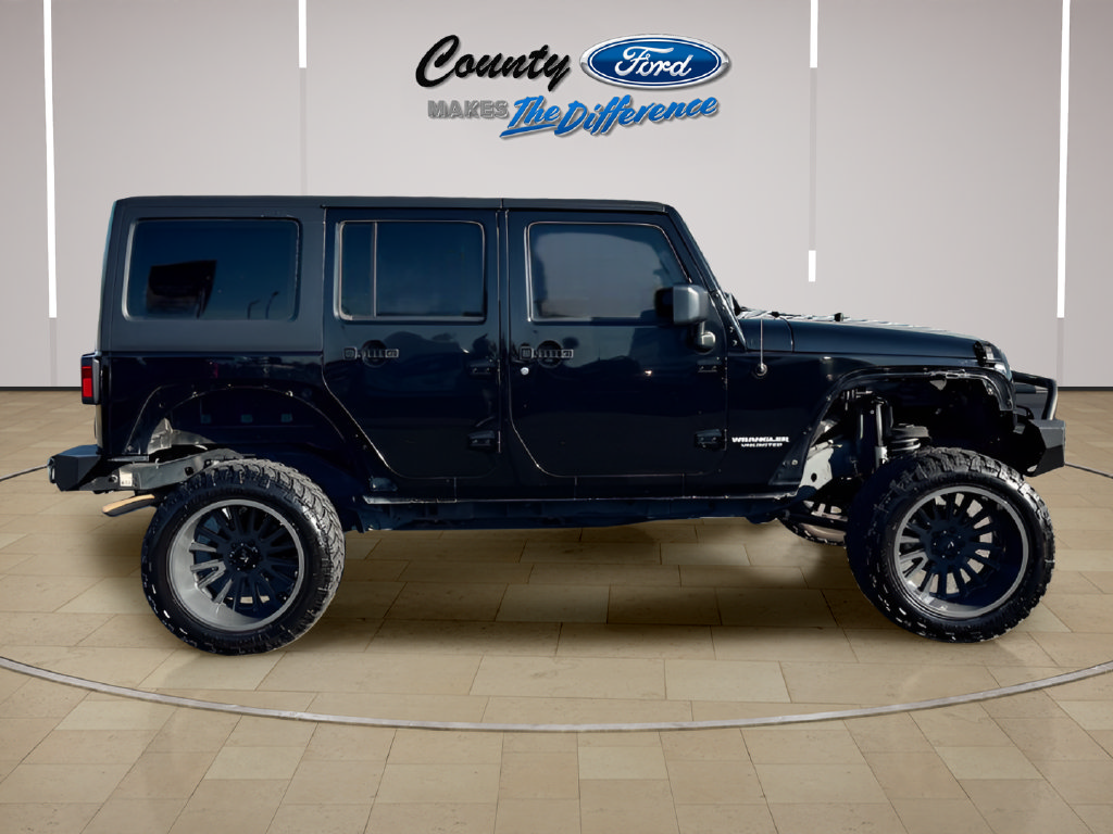 Used 2015 Jeep Wrangler Unlimited Sport w/ Max Tow Package AWD/4WD image 8