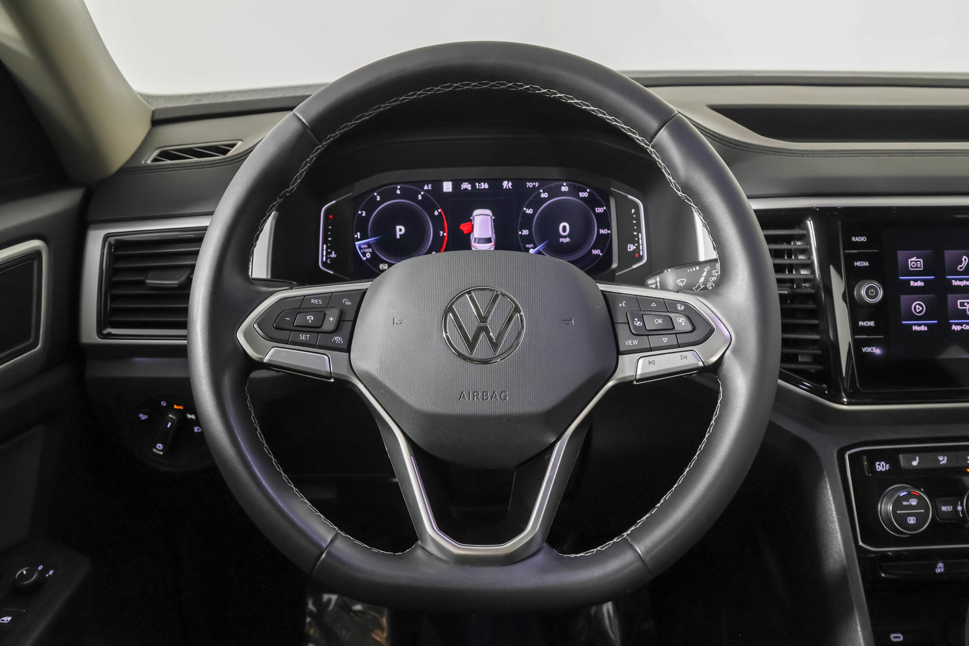 Certified 2023 Volkswagen Atlas SEL AWD/4WD image 28