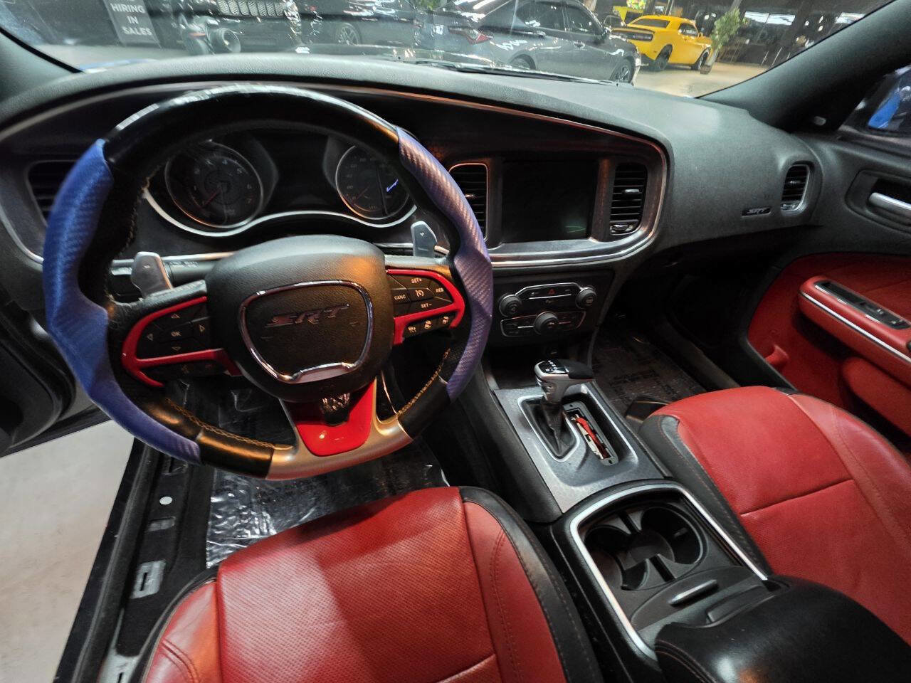 Used 2017 Dodge Charger SRT w/ Harman/Kardon Audio Group image 15