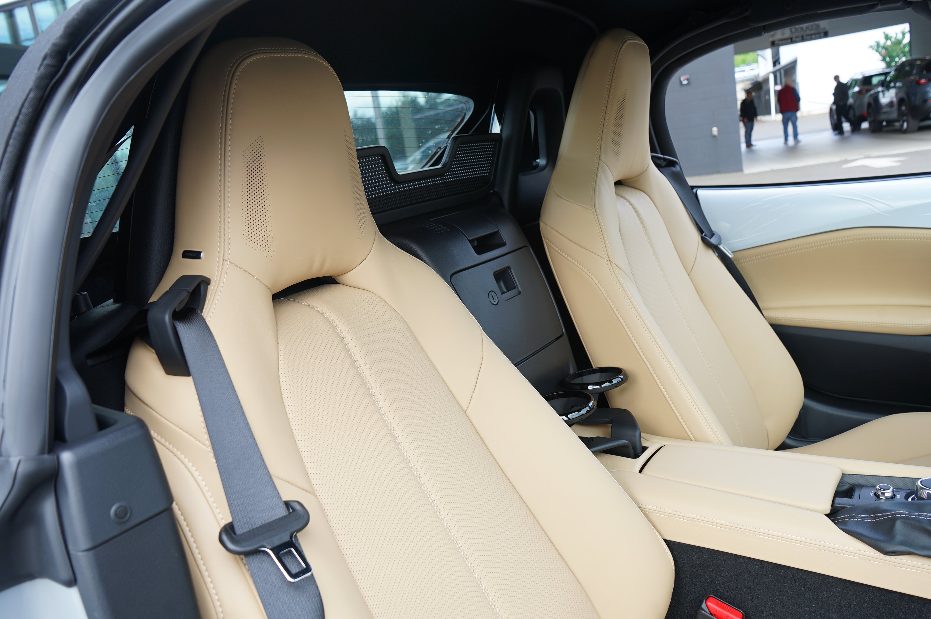 New 2026 MAZDA MX-5 Miata Grand Touring w/ Weather Package RWD image 18