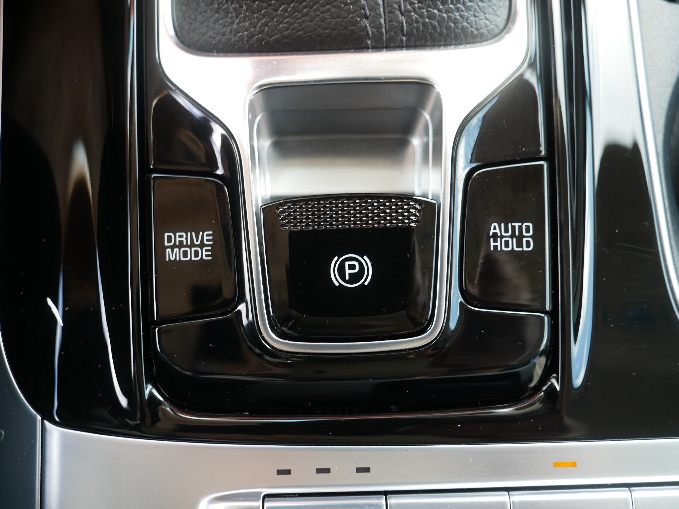 Certified 2023 Kia Carnival EX FWD image 31