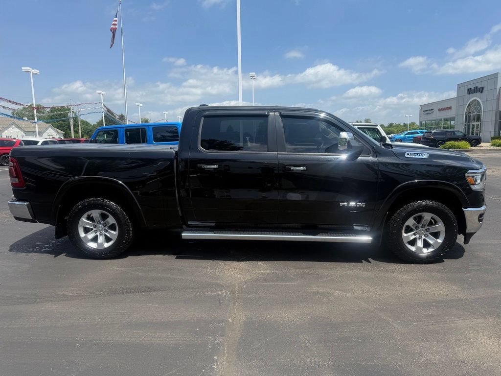Used 2022 RAM 1500 Laramie AWD/4WD image 9
