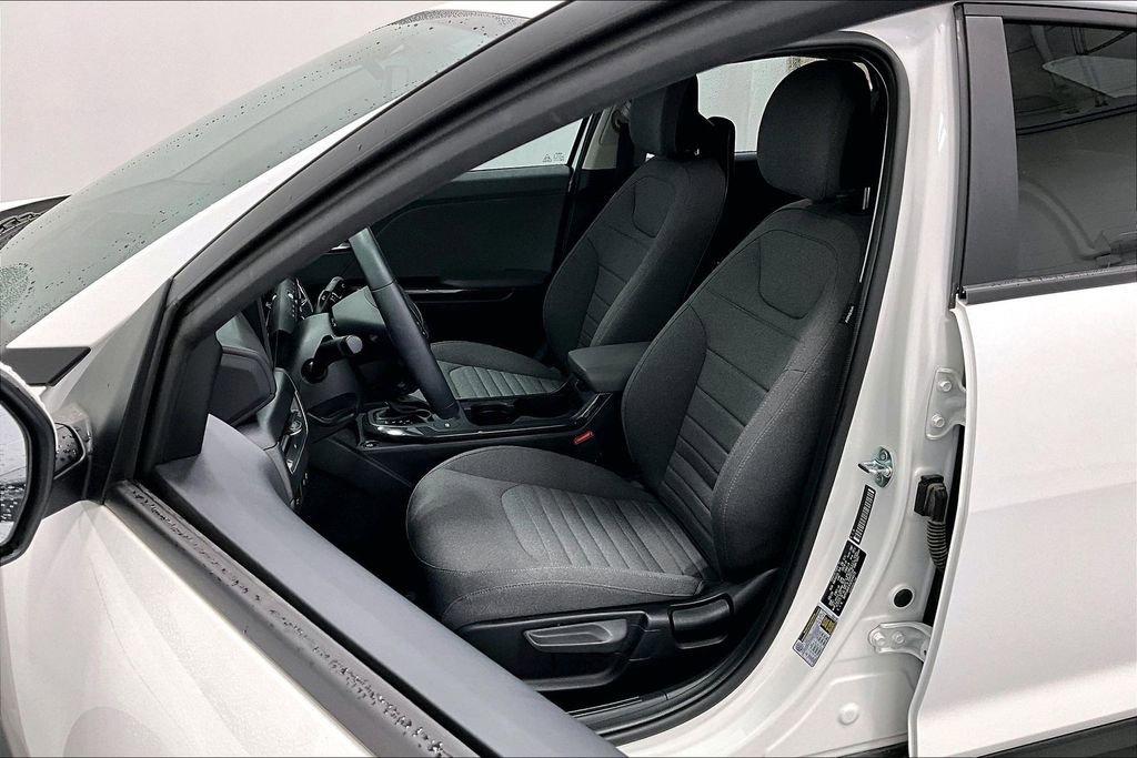 Used 2025 Kia K4 EX FWD image 32