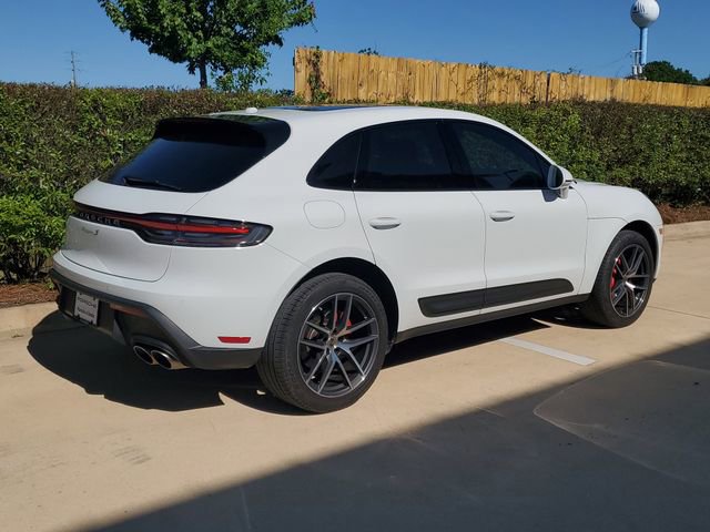 Used 2024 Porsche Macan S image 9