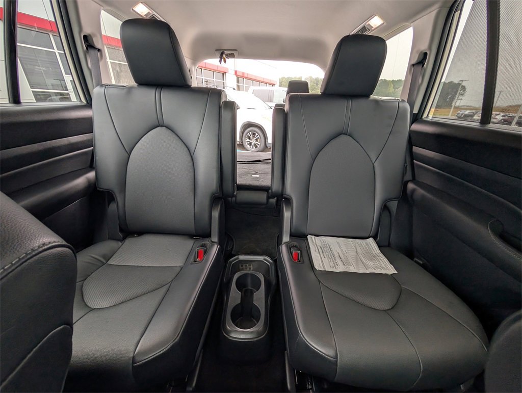 Used 2024 Toyota Grand Highlander XLE image 24