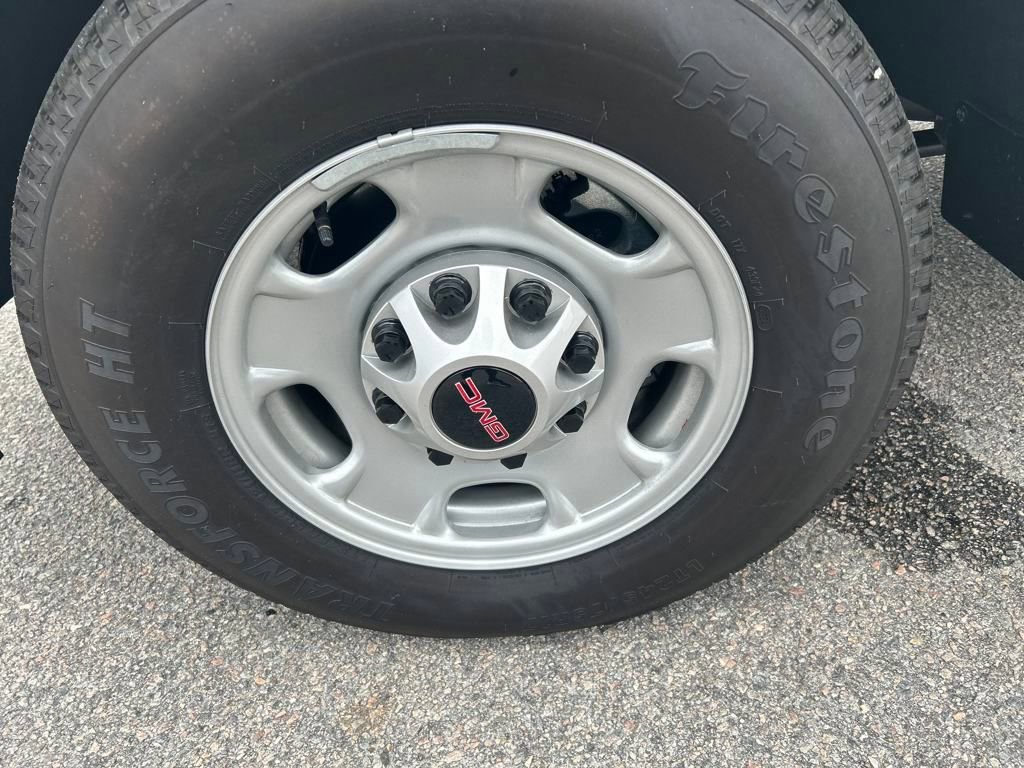 New 2025 GMC Sierra 2500 Pro image 10