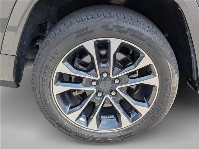 Used 2021 Jeep Grand Cherokee L Overland w/ Trailer Tow Group (B) image 19