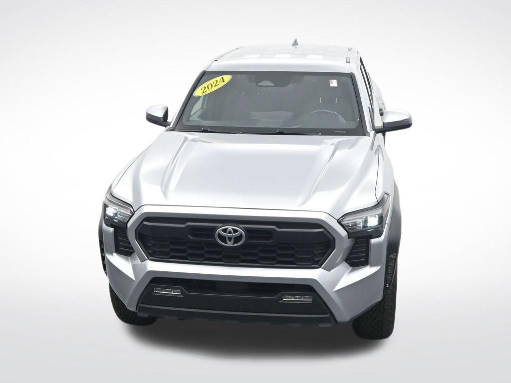 Used 2024 Toyota Tacoma TRD Off-Road image 23