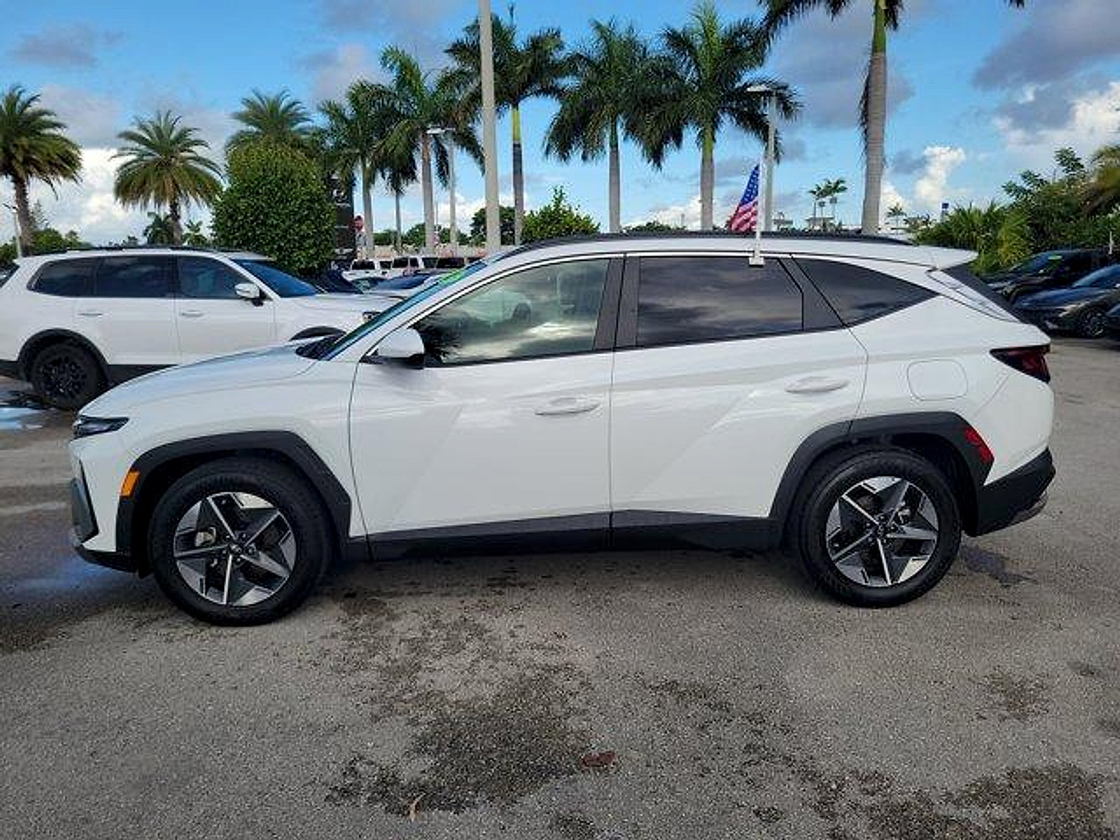 Certified 2025 Hyundai Tucson SEL FWD image 8