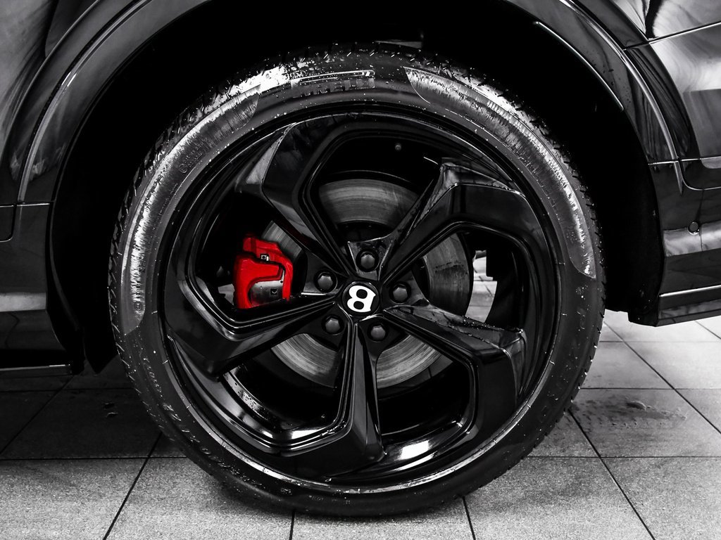 Used 2023 Bentley Bentayga AWD/4WD image 8