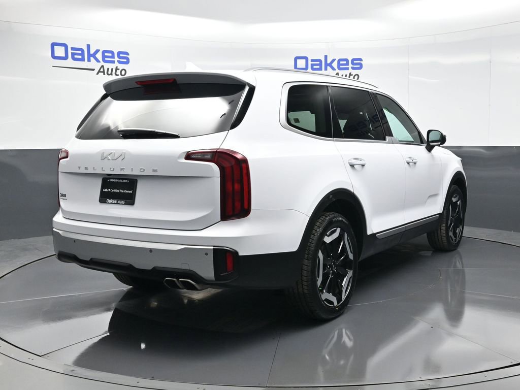 Certified 2024 Kia Telluride S w/ S Sunroof Package image 8