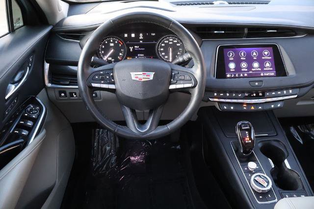 Used 2020 Cadillac XT4 Premium Luxury AWD/4WD image 18