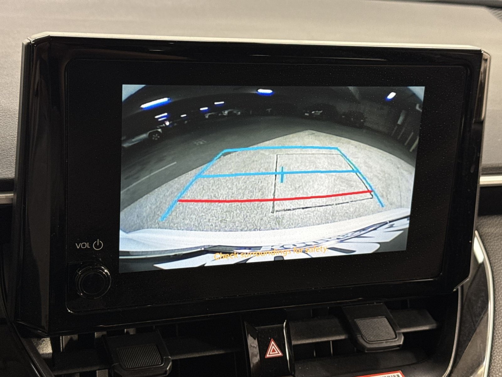 Used 2025 Toyota Corolla LE FWD image 31