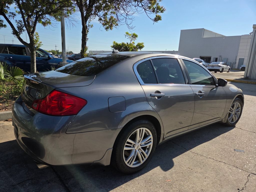 Used 2013 INFINITI G37 x Sedan w/ Premium Pkg AWD/4WD image 5