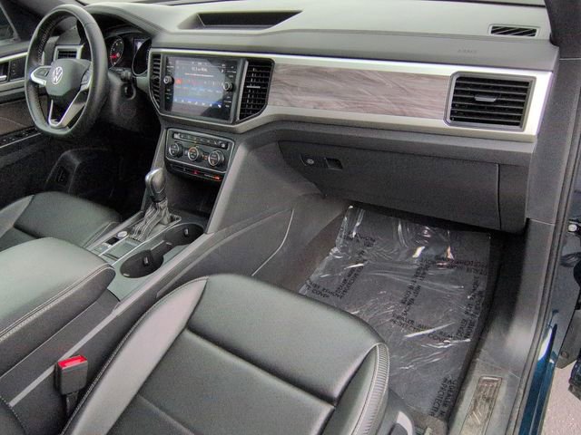 Used 2021 Volkswagen Atlas Cross Sport SE w/ Panoramic Sunroof Package FWD image 42