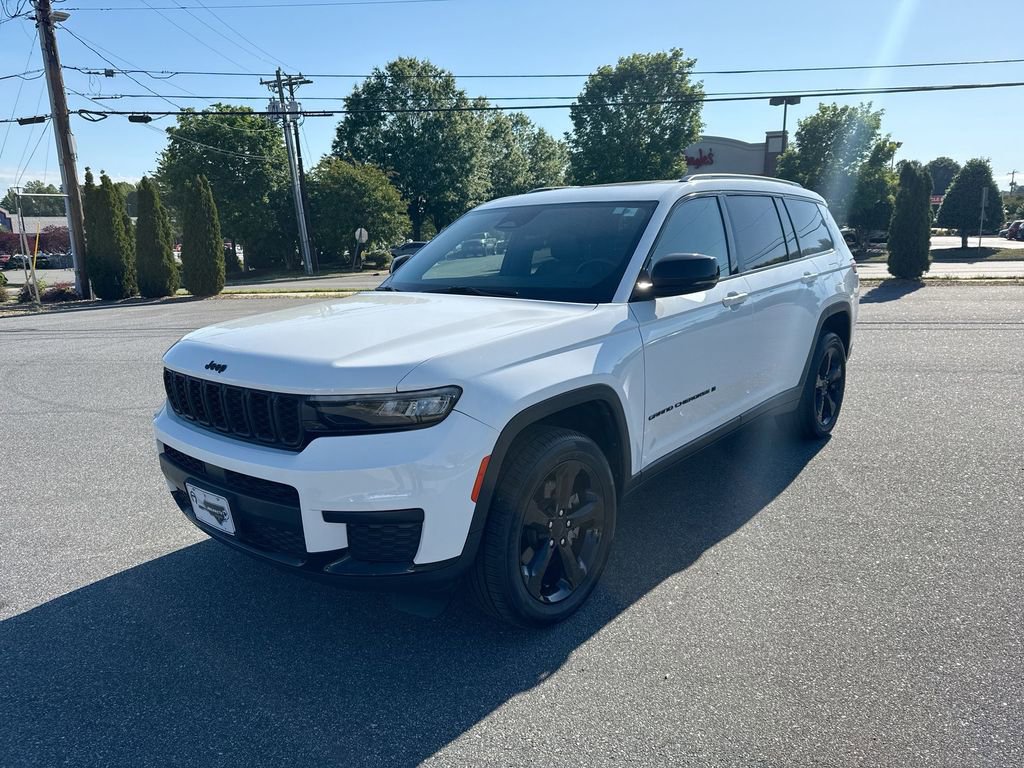 Used 2021 Jeep Grand Cherokee L Laredo AWD/4WD image 3