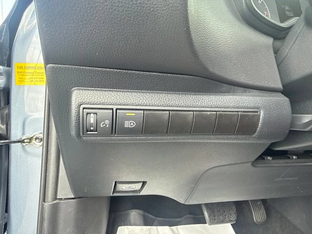 Used 2024 Toyota Corolla LE FWD image 26