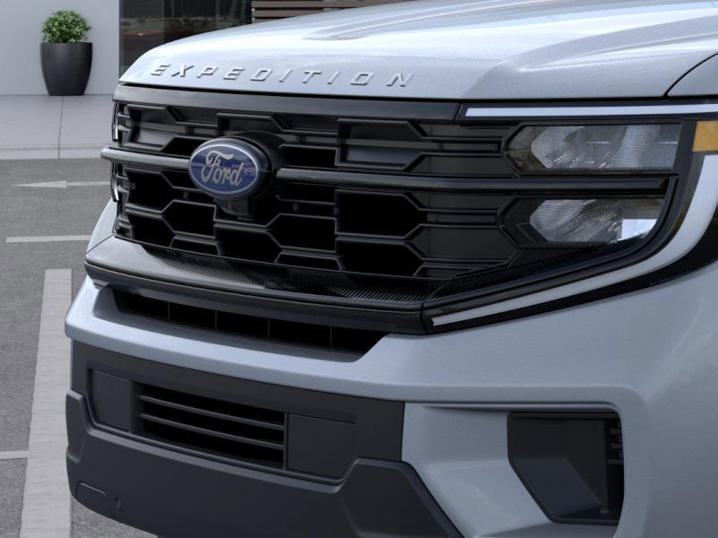New 2025 Ford Expedition Active image 17