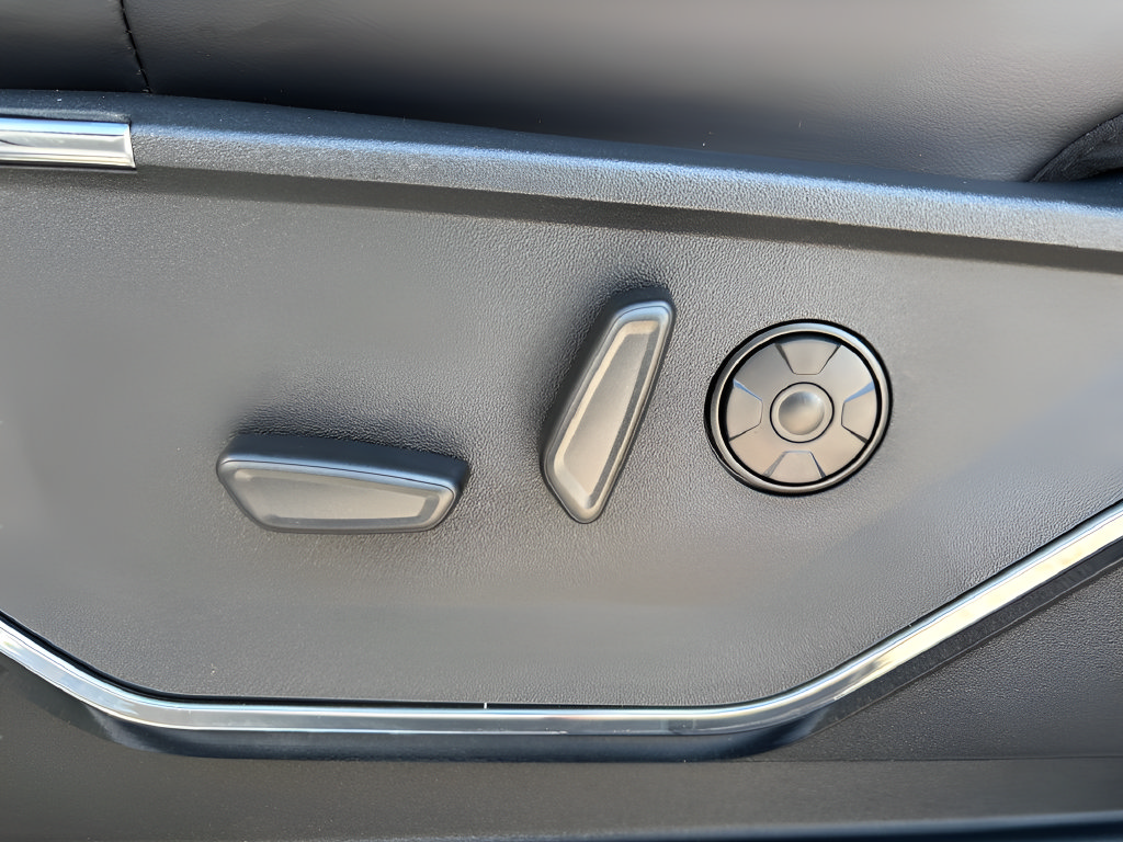 New 2026 Ford F350 Platinum AWD/4WD image 28
