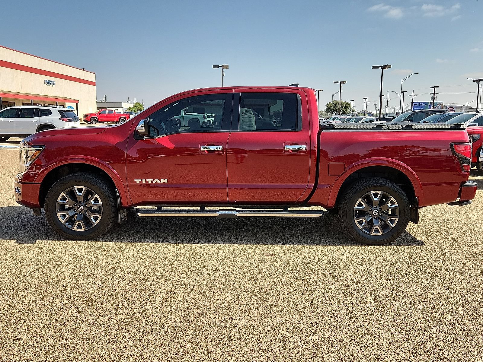 Used 2023 Nissan Titan Platinum Reserve w/ Moonroof Package AWD/4WD image 2