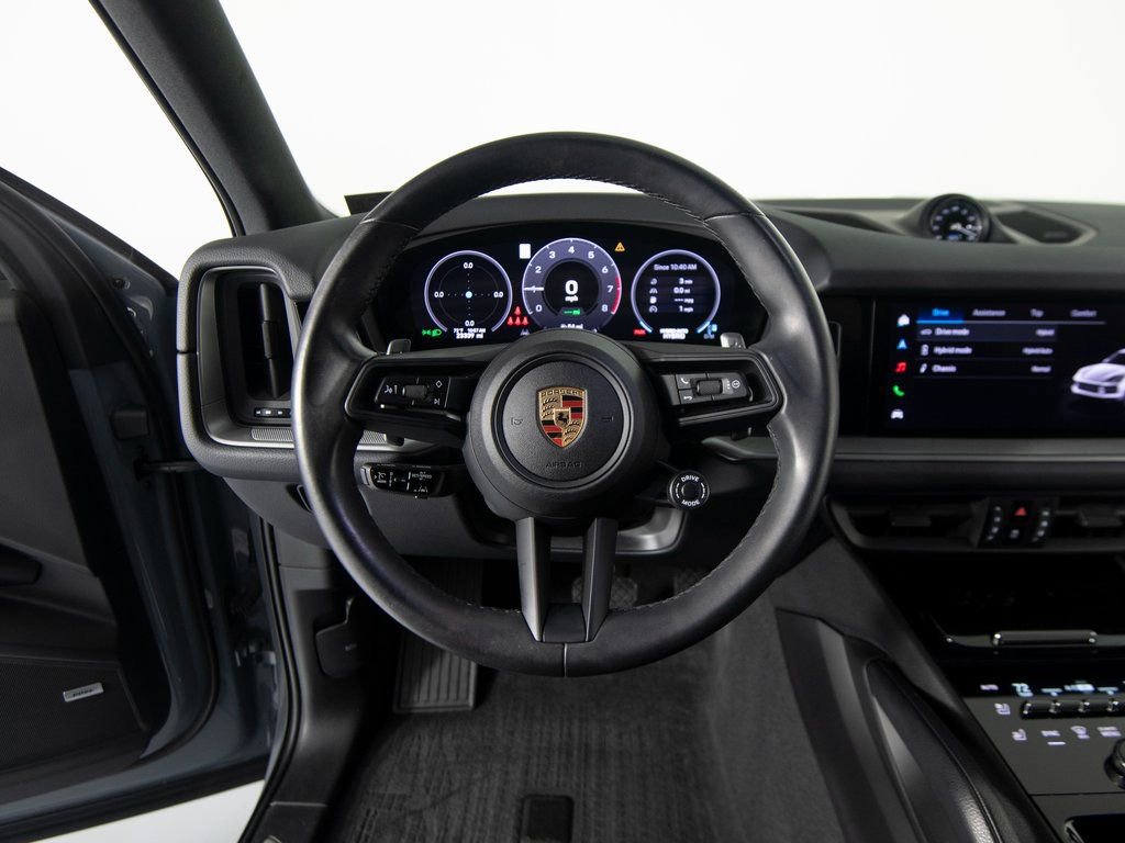Certified 2024 Porsche Cayenne image 18