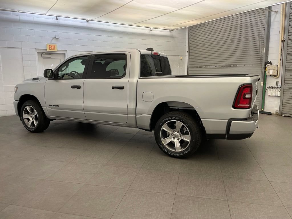 New 2026 RAM 1500 Express RWD image 5