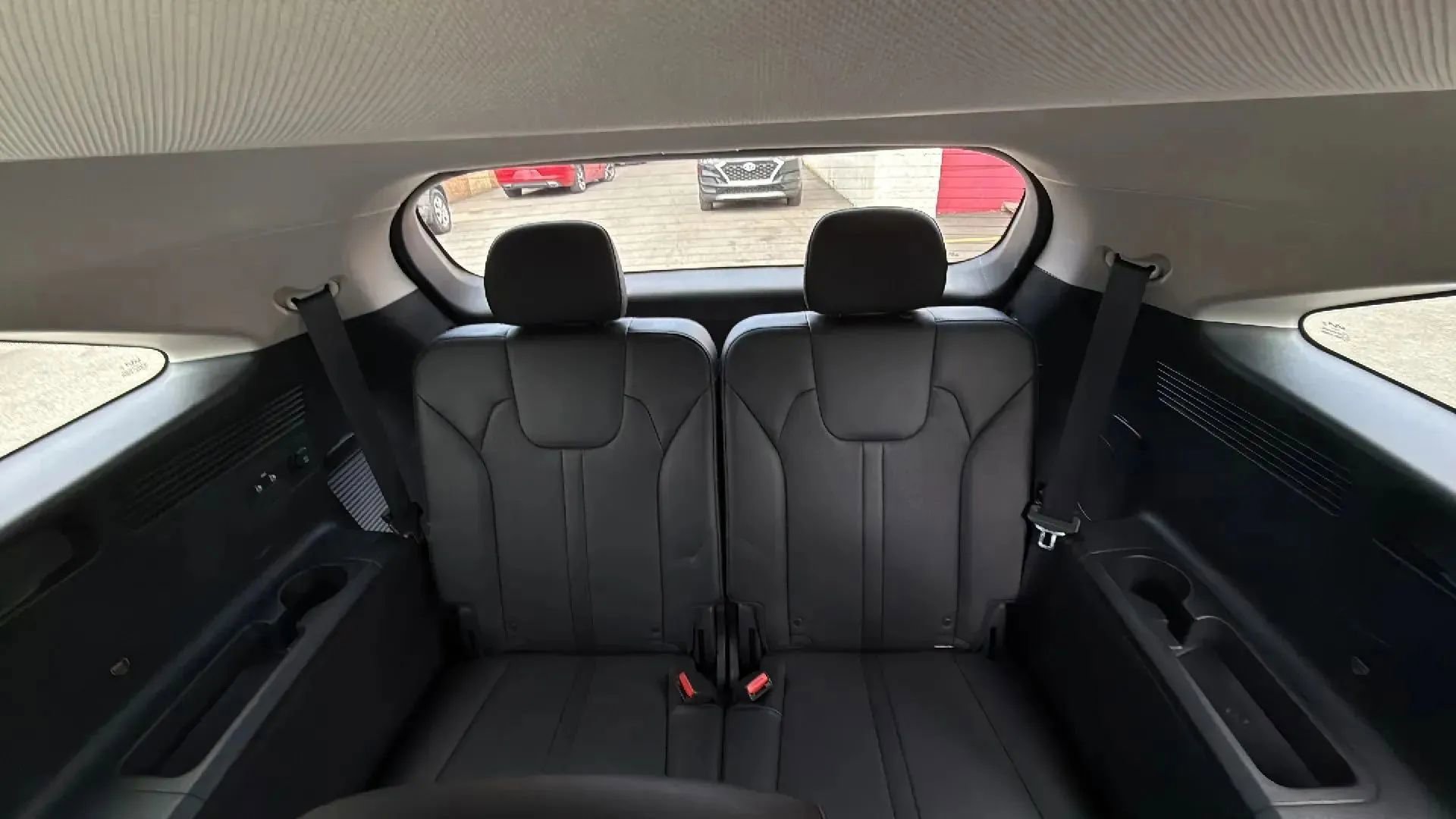 Used 2022 Kia Sorento S w/ Panoramic Sunroof Package image 29