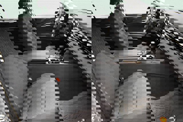 Used 2025 Toyota Camry image 21